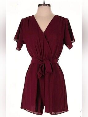 ReoRia Crimson Short-Sleeve Romper